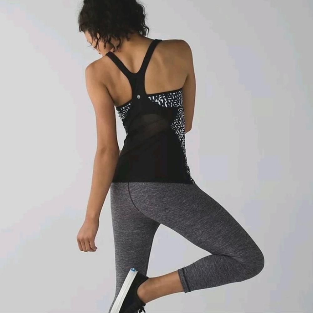 Lululemon Crossback Tank Geometric Pattern - Picture 4 of 9